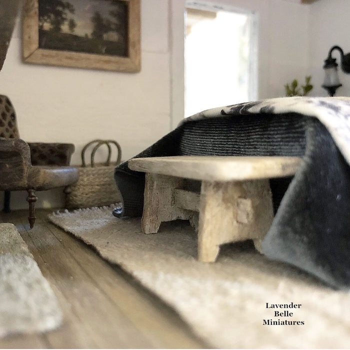 White Haven Farmhouse - 1:24 scale