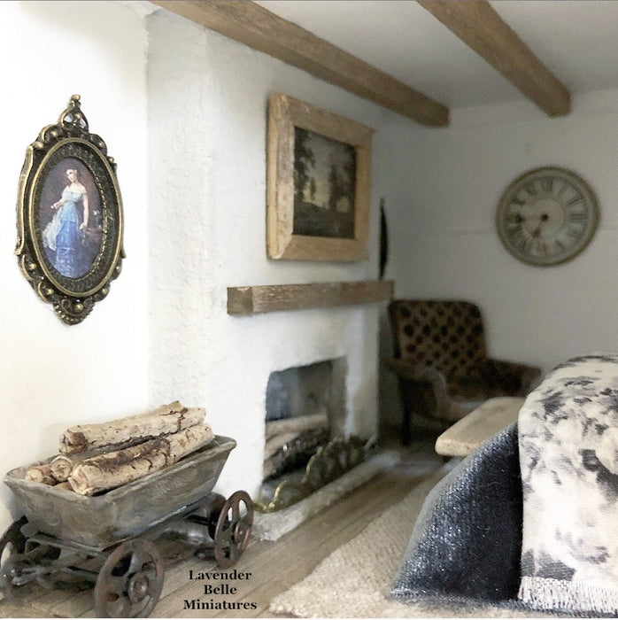 White Haven Farmhouse - 1:24 scale