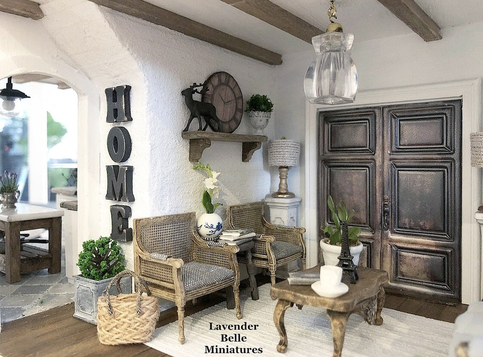 White Haven Farmhouse - 1:24 scale