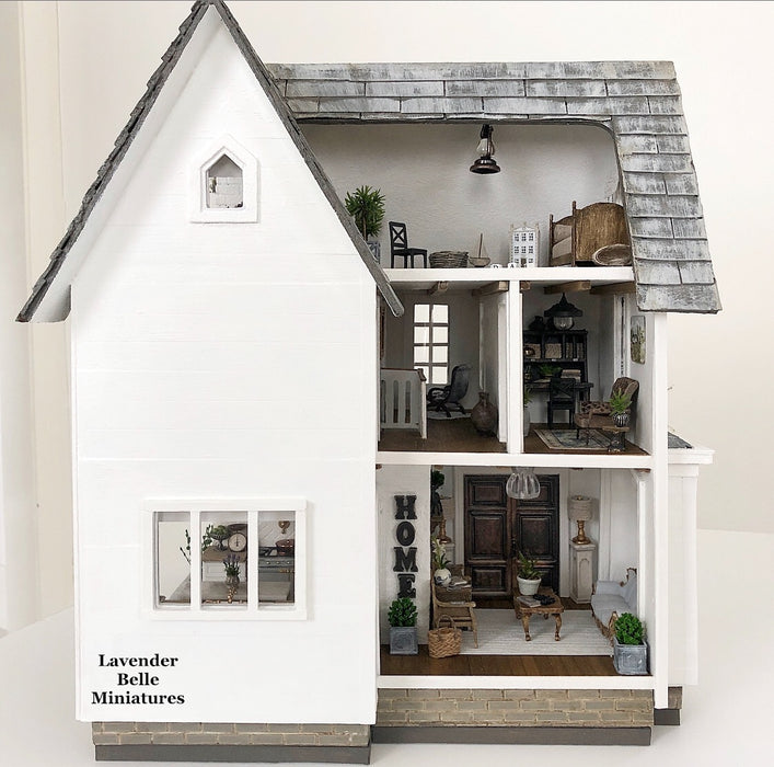White Haven Farmhouse - 1:24 scale